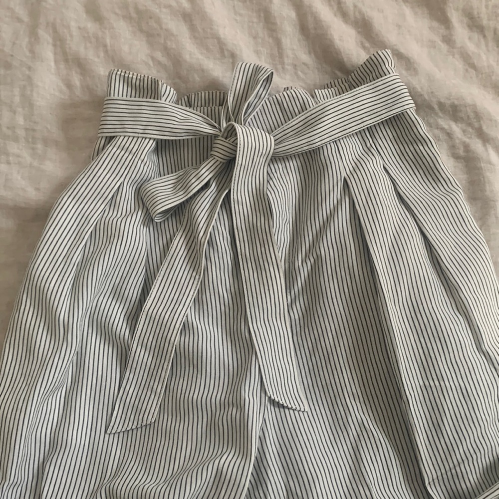 Club Monaco White with Black Pinstripe Wide Leg Pants